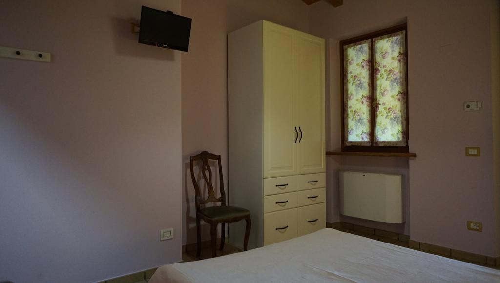 Agriturismo Fior Di Pesco Sommacampagna Bagian luar foto