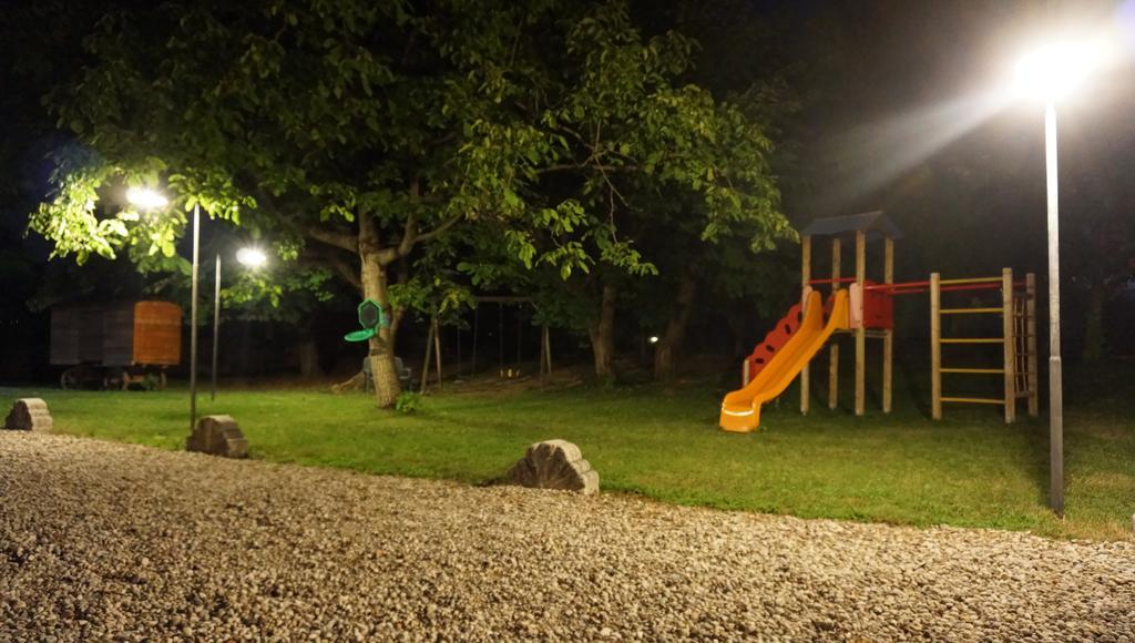 Agriturismo Fior Di Pesco Sommacampagna Bagian luar foto